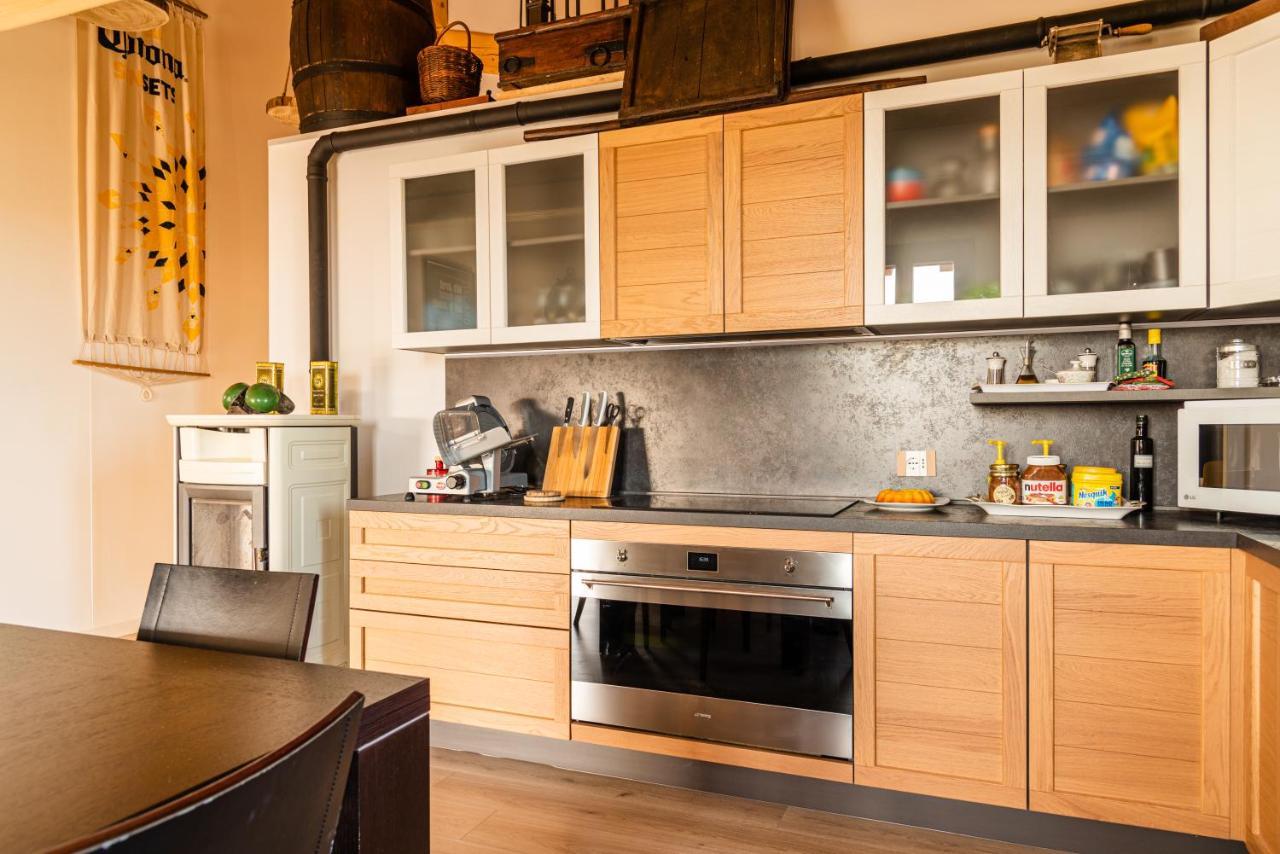 Relais Des Roches Bed & Breakfast Sona Bagian luar foto