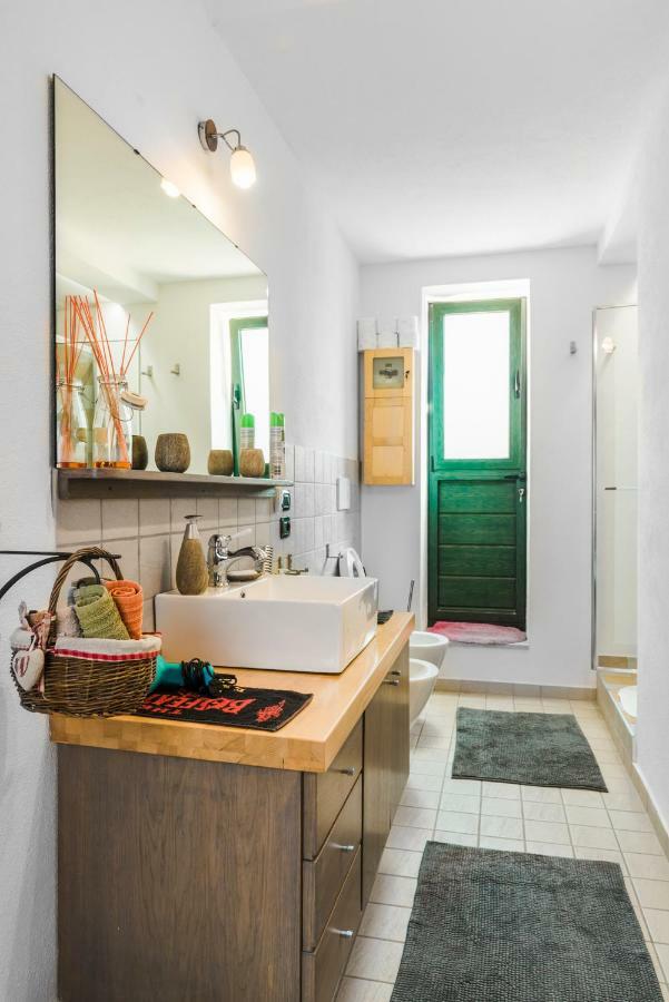 Relais Des Roches Bed & Breakfast Sona Bagian luar foto