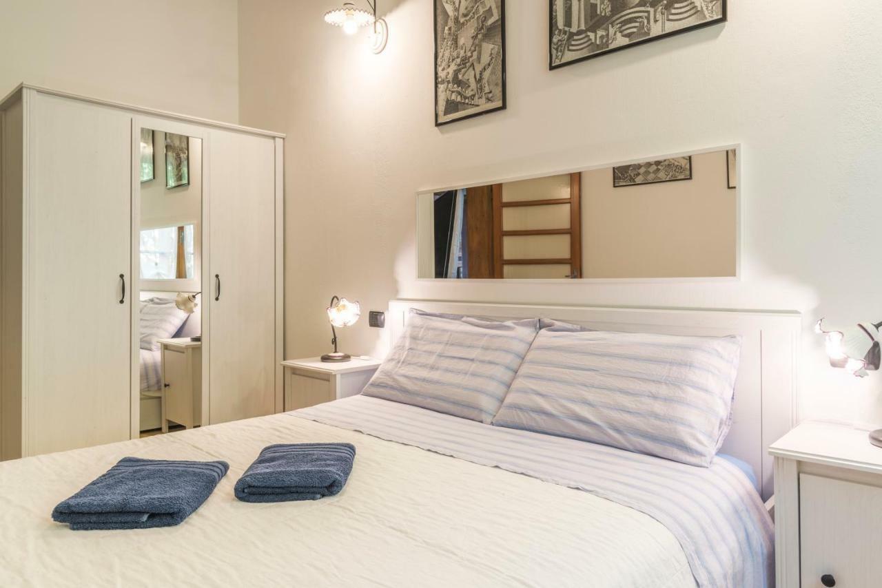 Relais Des Roches Bed & Breakfast Sona Bagian luar foto
