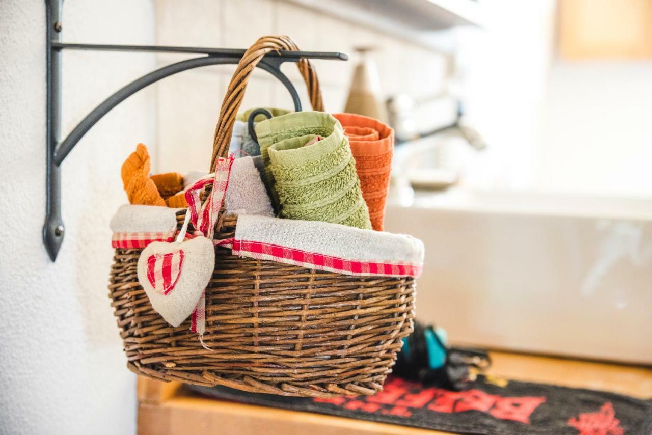 Relais Des Roches Bed & Breakfast Sona Bagian luar foto